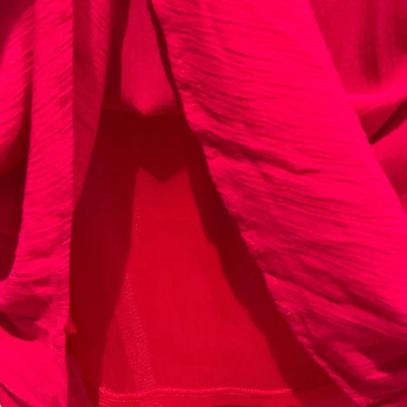 NWT Lush Red Barberry Back Cut Out Long SleeveTunic Dress Size XS - Picture 5 of 5